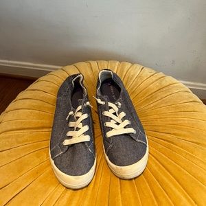 Women Shoes